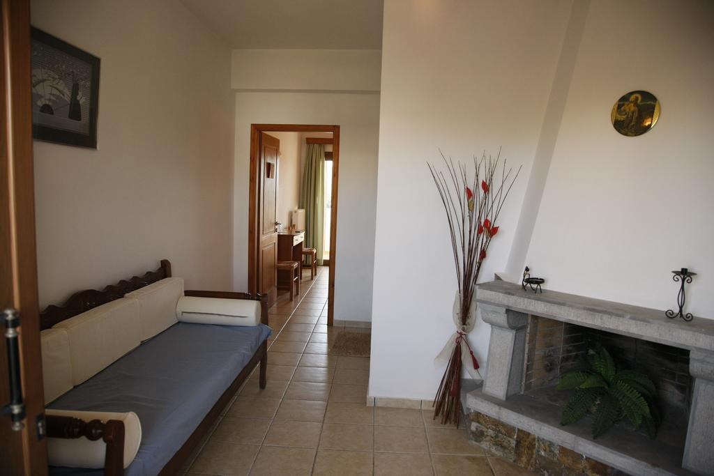 Kalliopi Hotel Kastellion Ngoại thất bức ảnh